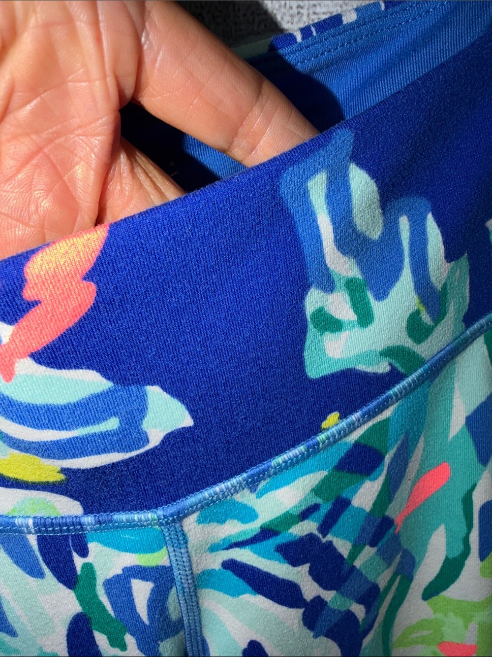 Lilly Pulitzer Blue Multicolor Tropical Print Leggings - Picture 7 of 7